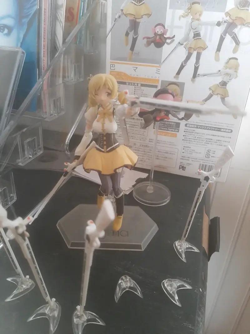 Figura articulada Figma Mami Tomoe con accesorios - 3
