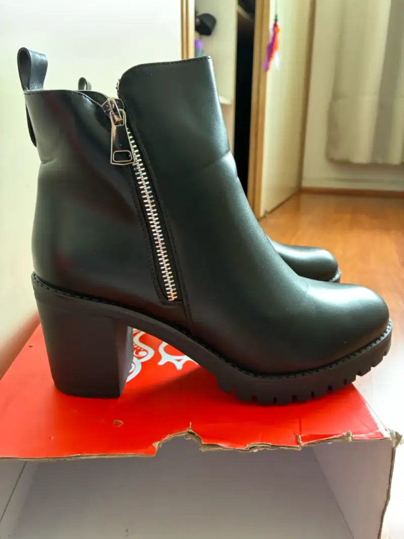 Botines de cuero negro con tacón weide - 2