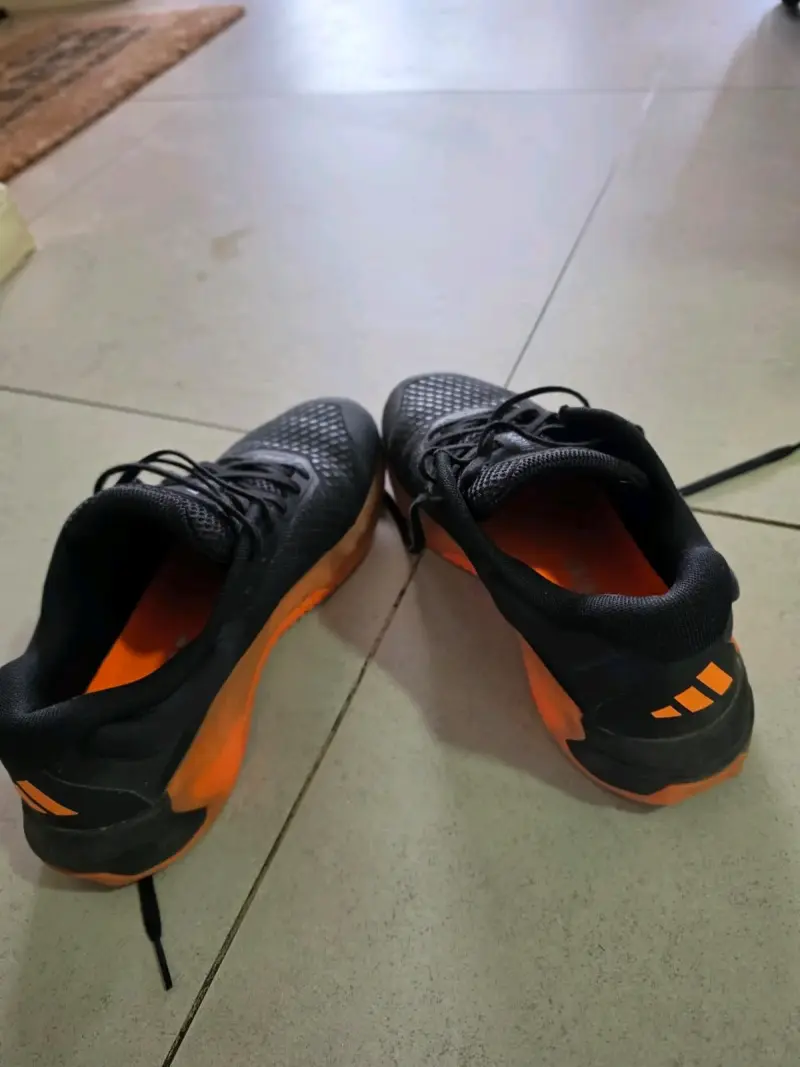 Zapatillas deportivas negras/naranjas Adidas - 3