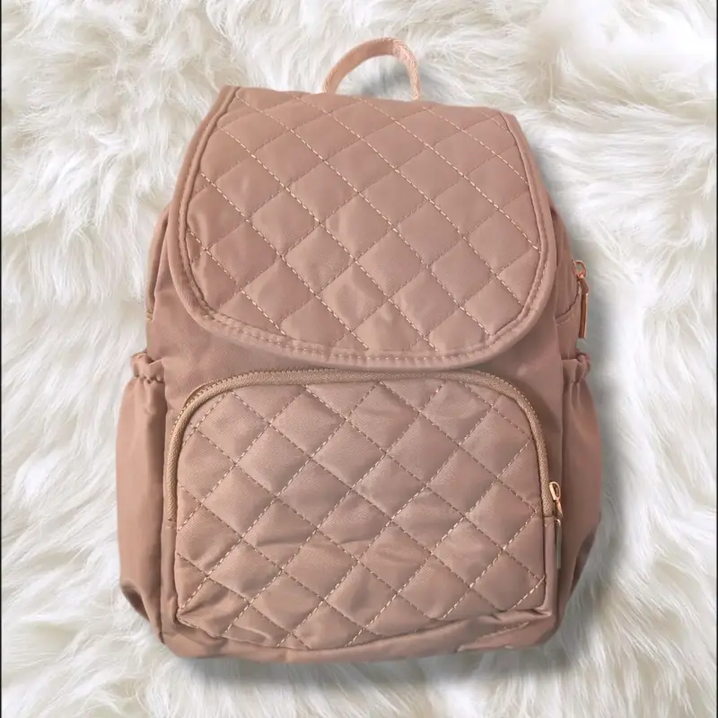 Mochila de mujer acolchada color camel - 1