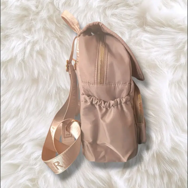 Mochila de mujer acolchada color camel - 2
