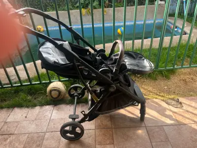 Coche de bebé LuBabycas negro plegable - miniatura 2