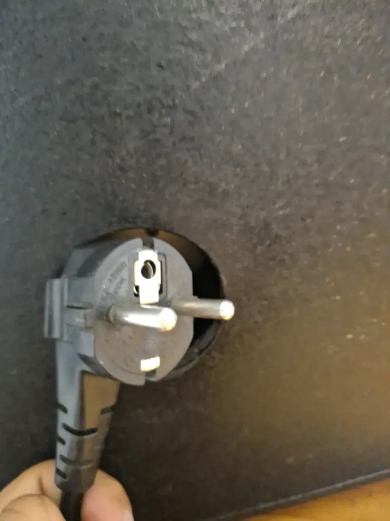 Amplificador de bajo Samick BA 10 en buen estado - 3