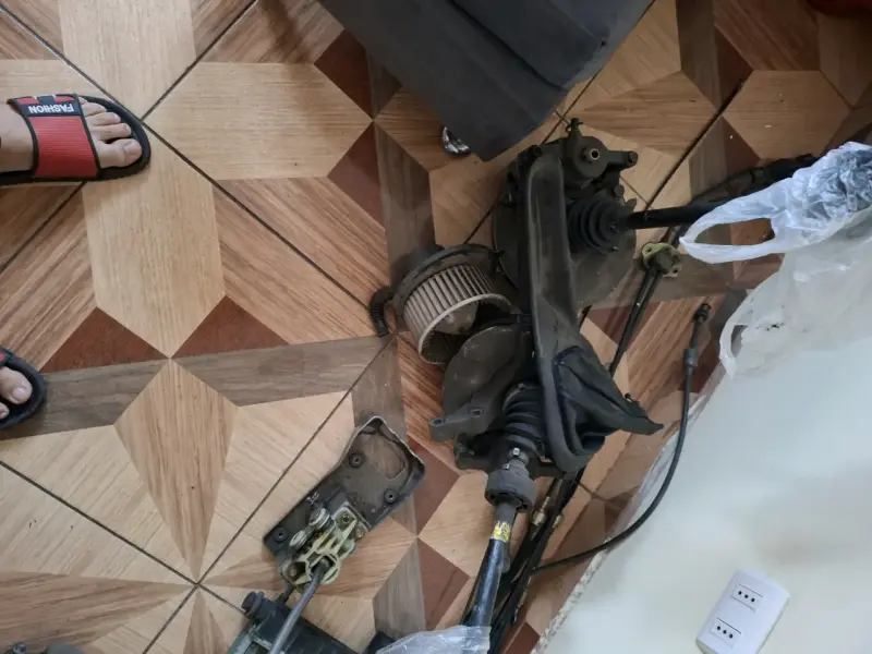 Lote de repuestos de auto usados - 3