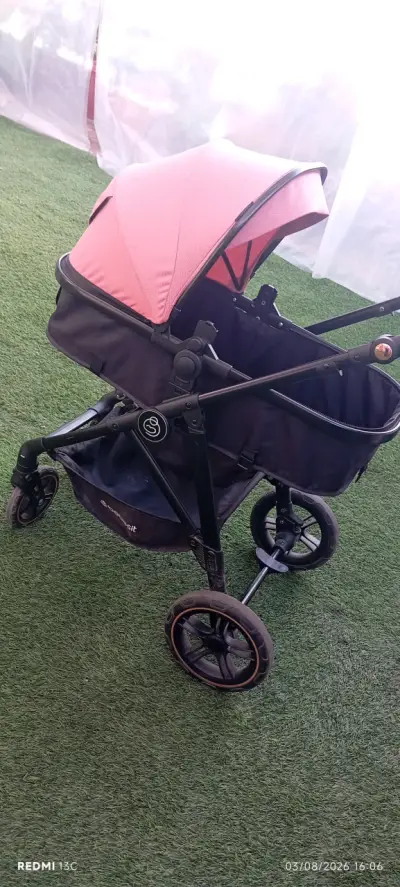 Coche de bebé rosa  ajustable marca bebesit - miniatura 3