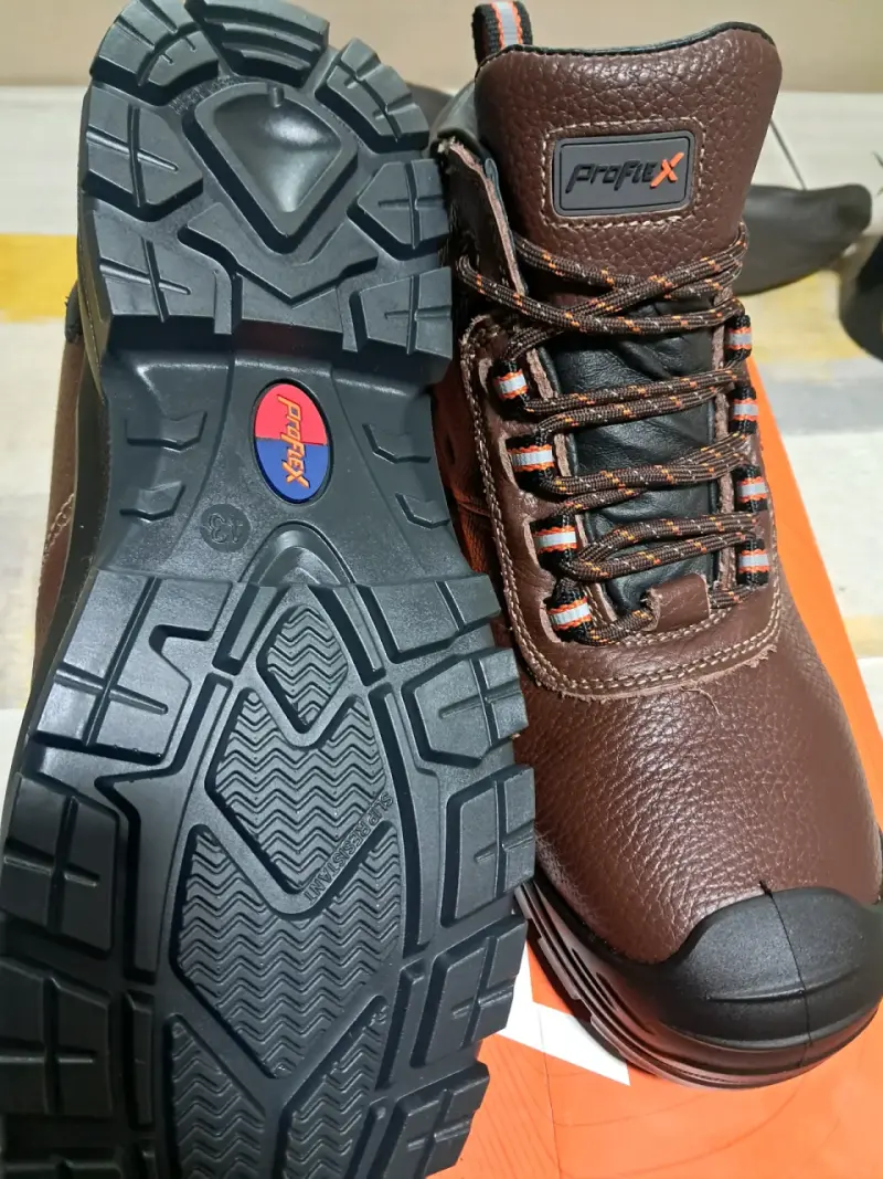 Botines de seguridad Proflex 106C café unisex - 2
