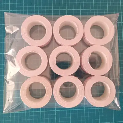 Rollos de etiquetas adhesivas blancas - miniatura 2
