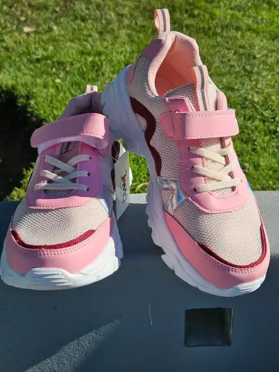 Zapatillas deportivas para niños en colores variados - miniatura 1