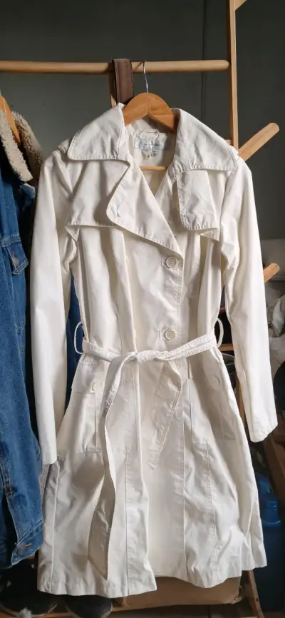 Abrigo trench blanco para mujer Zara - miniatura 1