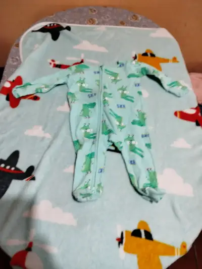 Conjunto de pijamas para bebé con diseños de animales - miniatura 2