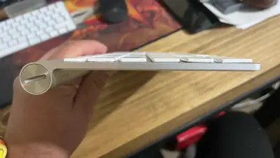 Teclado Apple blanco - miniatura 3