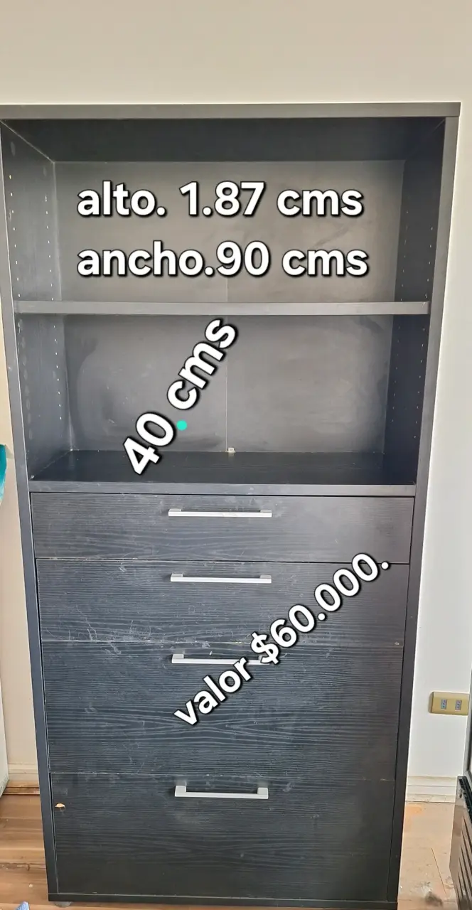 Mueble organizador negro con cajones