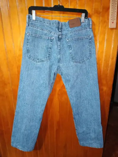 Jeans Wrangler azul clásico para hombre - miniatura 4