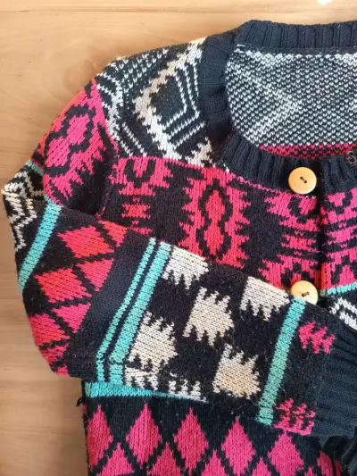 Cárdigan de lana con diseño étnico para mujer - miniatura 2