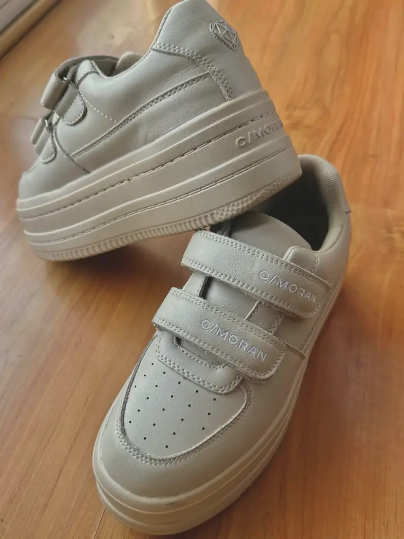 Zapatillas deportivas grises con velcro Cmoran - 3