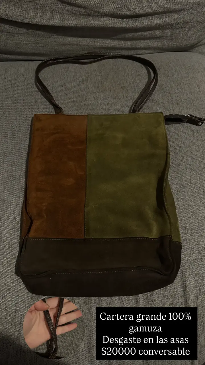 Cartera grande de gamuza en tonos tierra