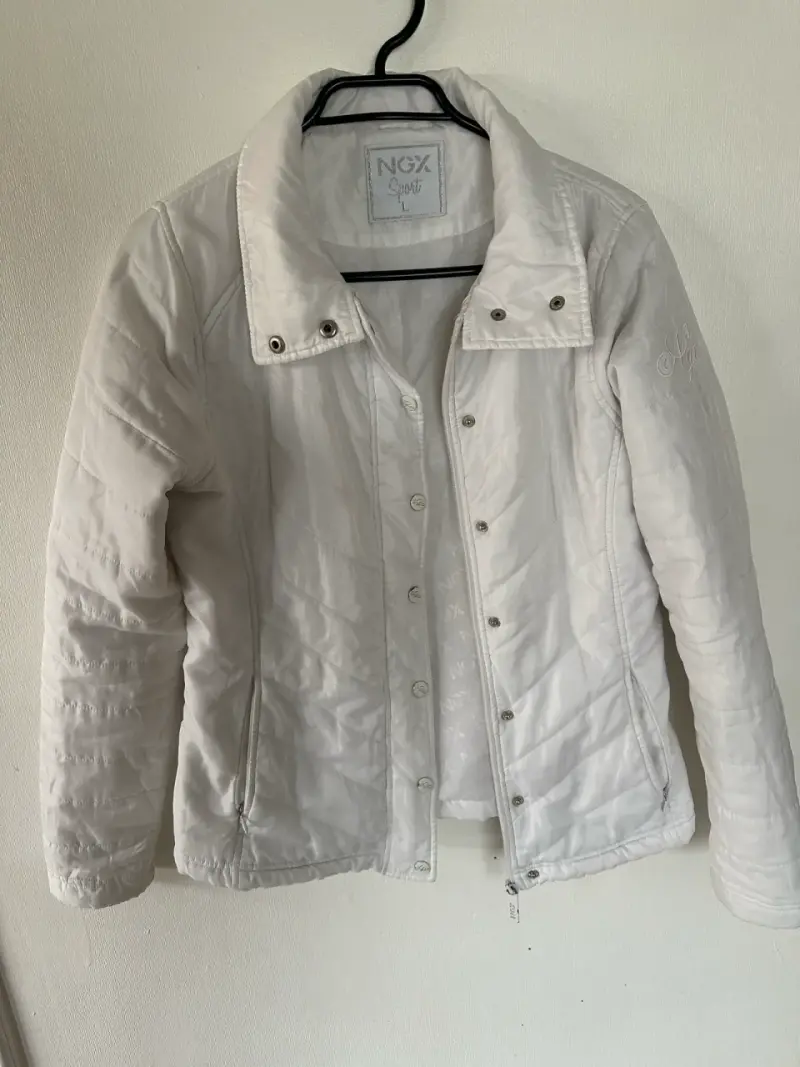 Chaqueta blanca acolchada NGX Sport para mujer - 1