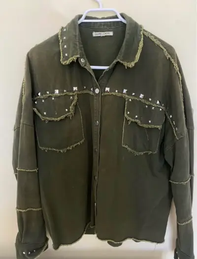 Chaqueta verde con tachas Barbados - miniatura 1