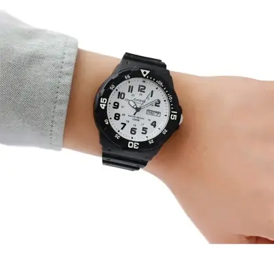 Reloj Casio Quartz Negro Resistente al Agua - miniatura 6