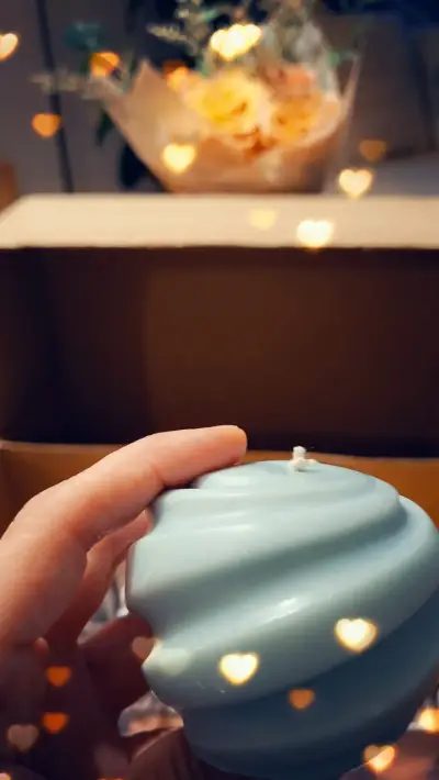 Set de 12 velas de soya en caja transparente - miniatura 4