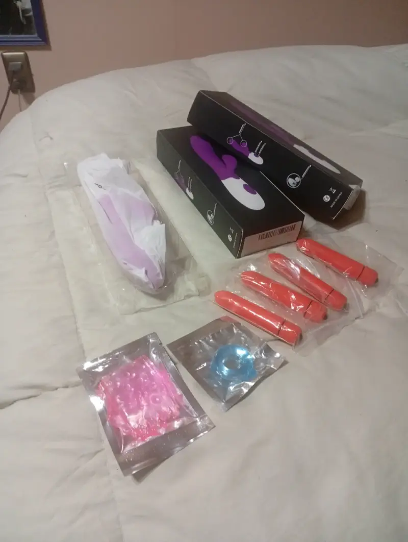 Set de juguetes íntimos con vibrador y accesorios - 3