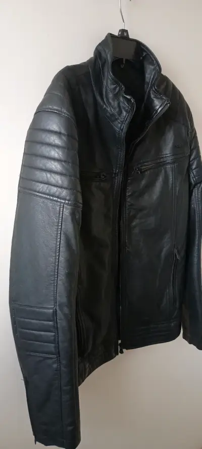 Chaqueta de ecocuero cuero negra para hombre mossi - miniatura 4
