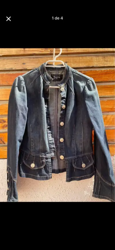 Chaqueta de mezclilla azul para mujer - miniatura 1