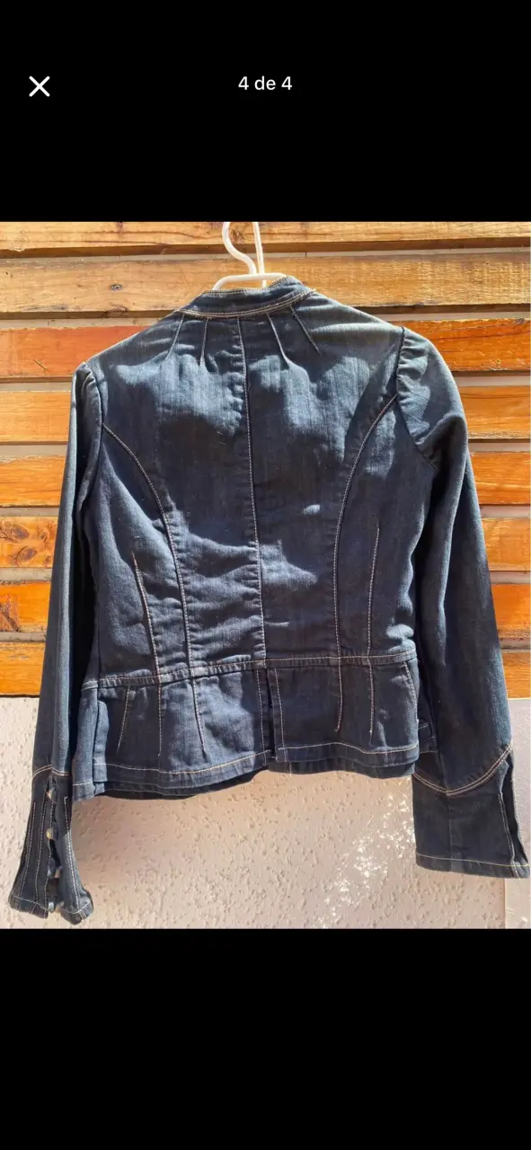 Chaqueta de mezclilla azul para mujer - 4