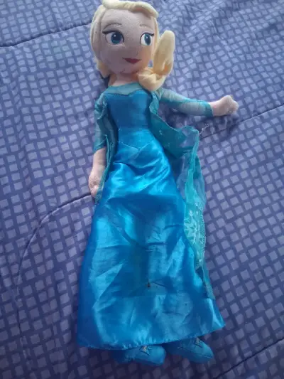 Muñeca de peluche Elsa Frozen azul - miniatura 1