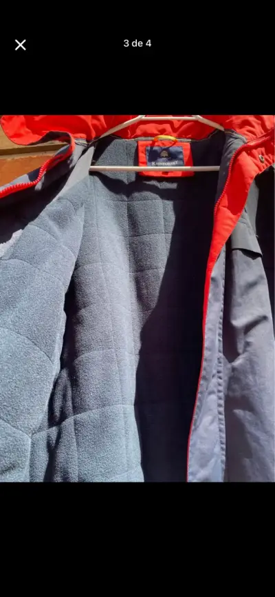 Chaqueta impermeable Rainforest con capucha roja - miniatura 3