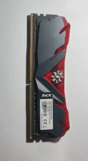 Memoria RAM XPG DDR4 8GB 3200MHz - miniatura 1