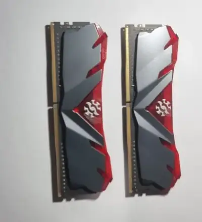 Memoria RAM XPG DDR4 8GB 3200MHz - miniatura 3