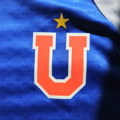 Camiseta Cuerpo Técnico U de Chile - miniatura 2