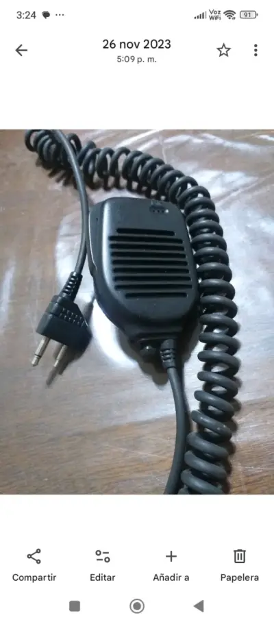 Micrófono de mano con cable espiral - miniatura 1