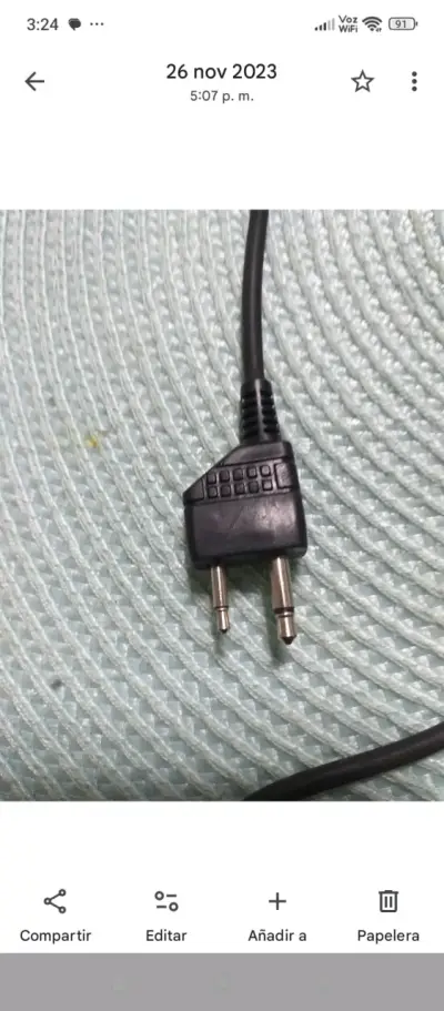Micrófono de mano con cable espiral - miniatura 5