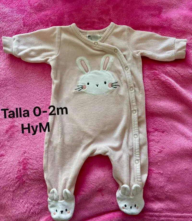 Enterito de bebé con diseño de conejo H&M