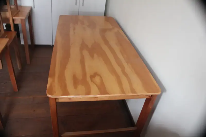Mesa de madera para comedor o estudio - 3