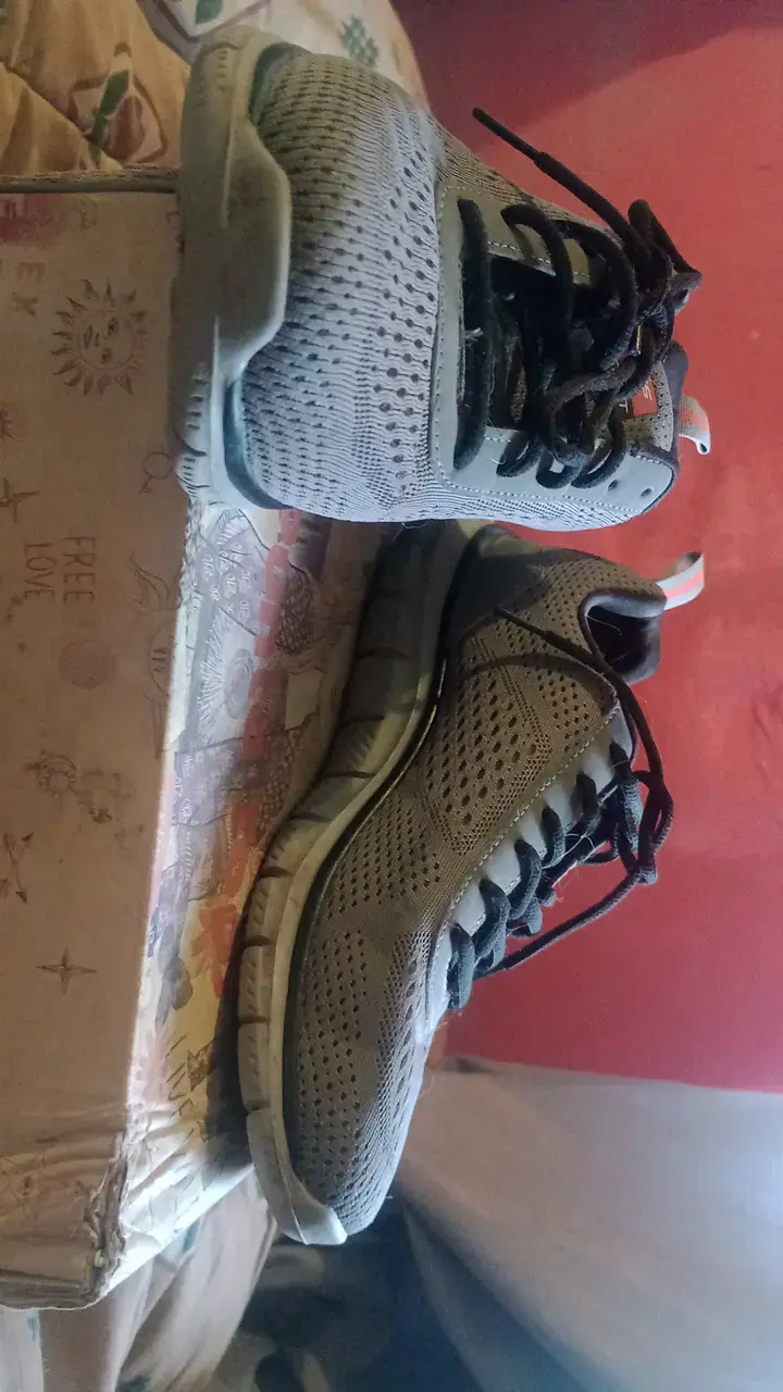 Zapatillas deportivas grises Skechers para hombre - 3