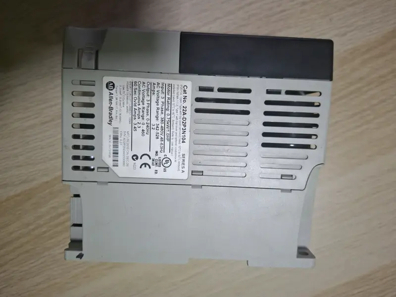 Variador de frecuencia Allen-Bradley PowerFlex 22A - 3