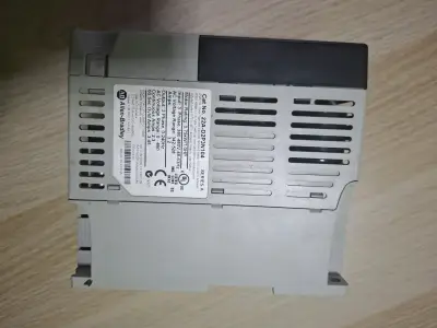 Variador de frecuencia Allen-Bradley PowerFlex 22A - miniatura 3