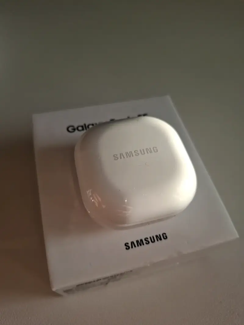 Samsung Galaxy Buds FE - 2