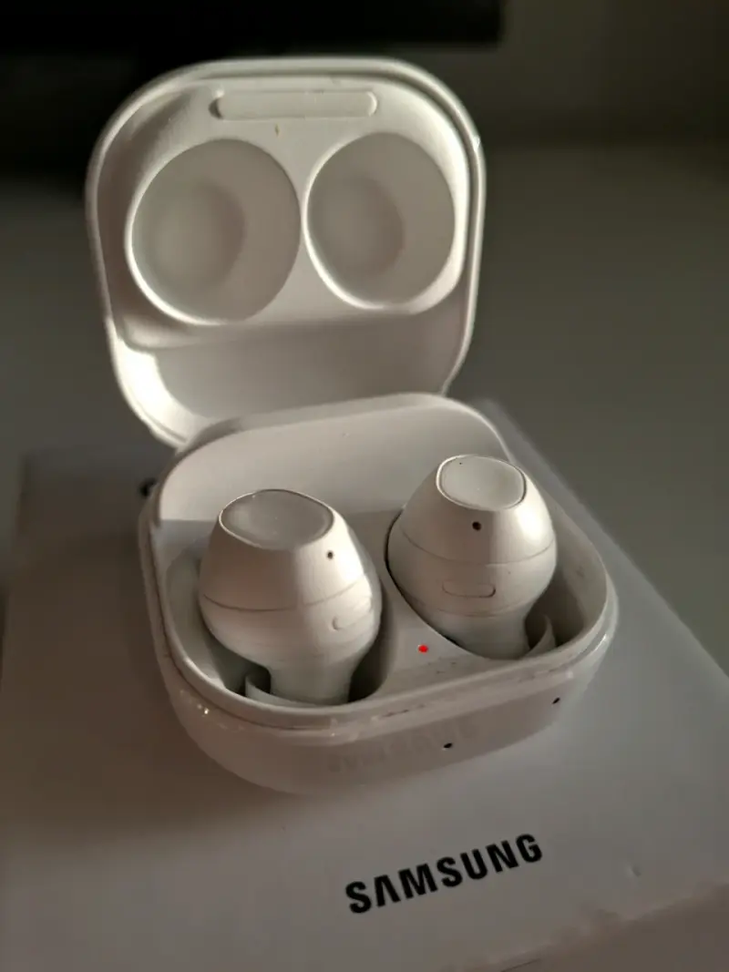 Samsung Galaxy Buds FE - 4