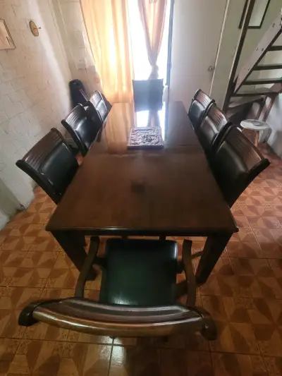 Juego de comedor de madera para 8 personas - miniatura 2