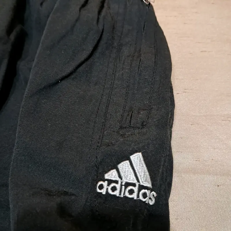 Pantalones cortos deportivos Adidas negros - 3
