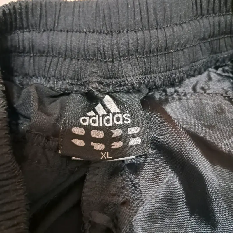 Pantalones cortos deportivos Adidas negros - 6