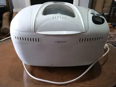 Máquina de Pan Recco Blanca con Funciones Variadas - miniatura 1