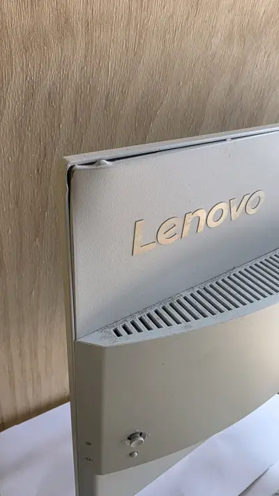 Monitor Lenovo ROTO - miniatura 2