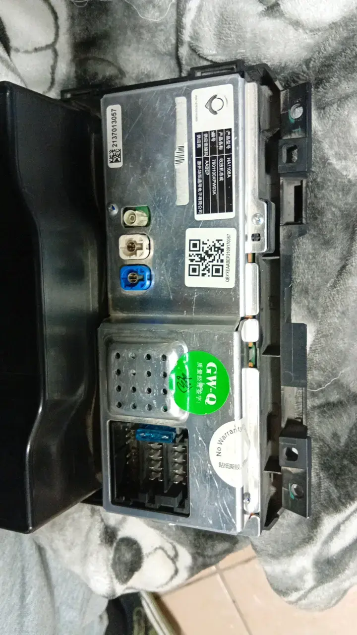Radio de auto con reproductor multimedia - 3