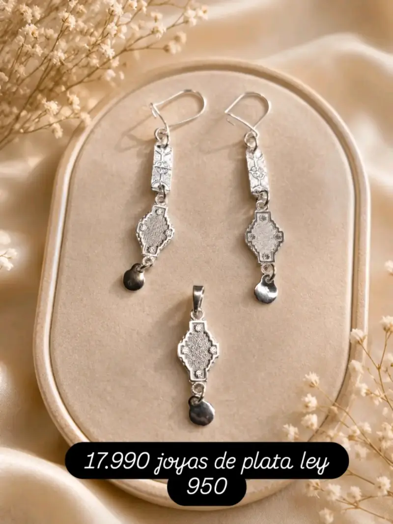 Set de joyas de plata ley 950 con diseño elegante