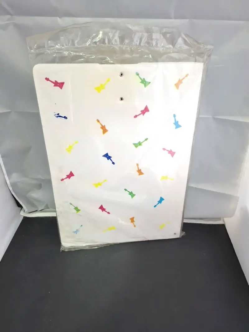 Carpeta Nestlé Promoción Entra en la Onda año 1990 - 2